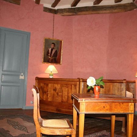 Bed and Breakfast Chateau De La Roche Martel Roiffe Экстерьер фото
