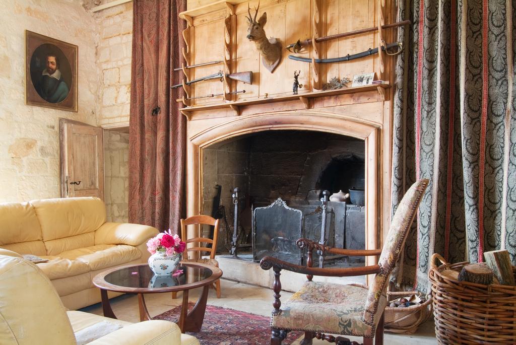 Bed and Breakfast Chateau De La Roche Martel Roiffe Экстерьер фото