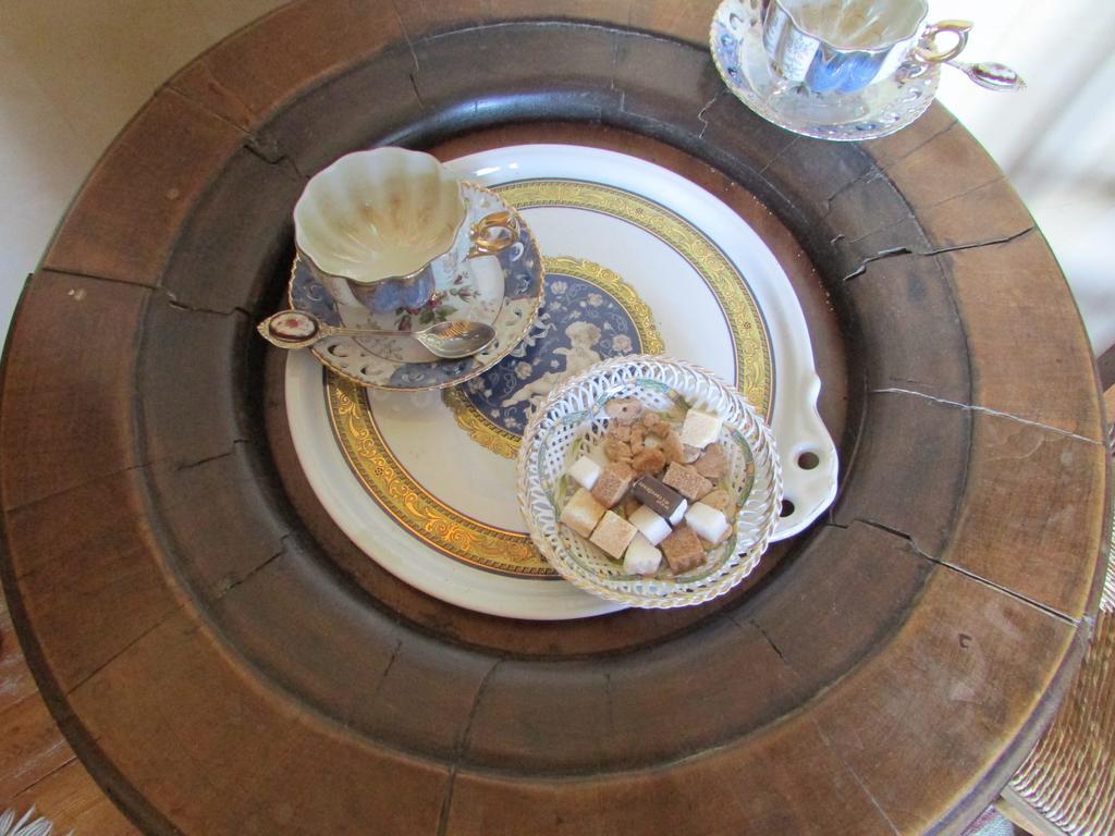 Bed and Breakfast Chateau De La Roche Martel Roiffe Номер фото